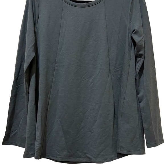 Remixes Cadet Blue Swing Top Long sleeved with cutout on back. - Picture 2 of 4